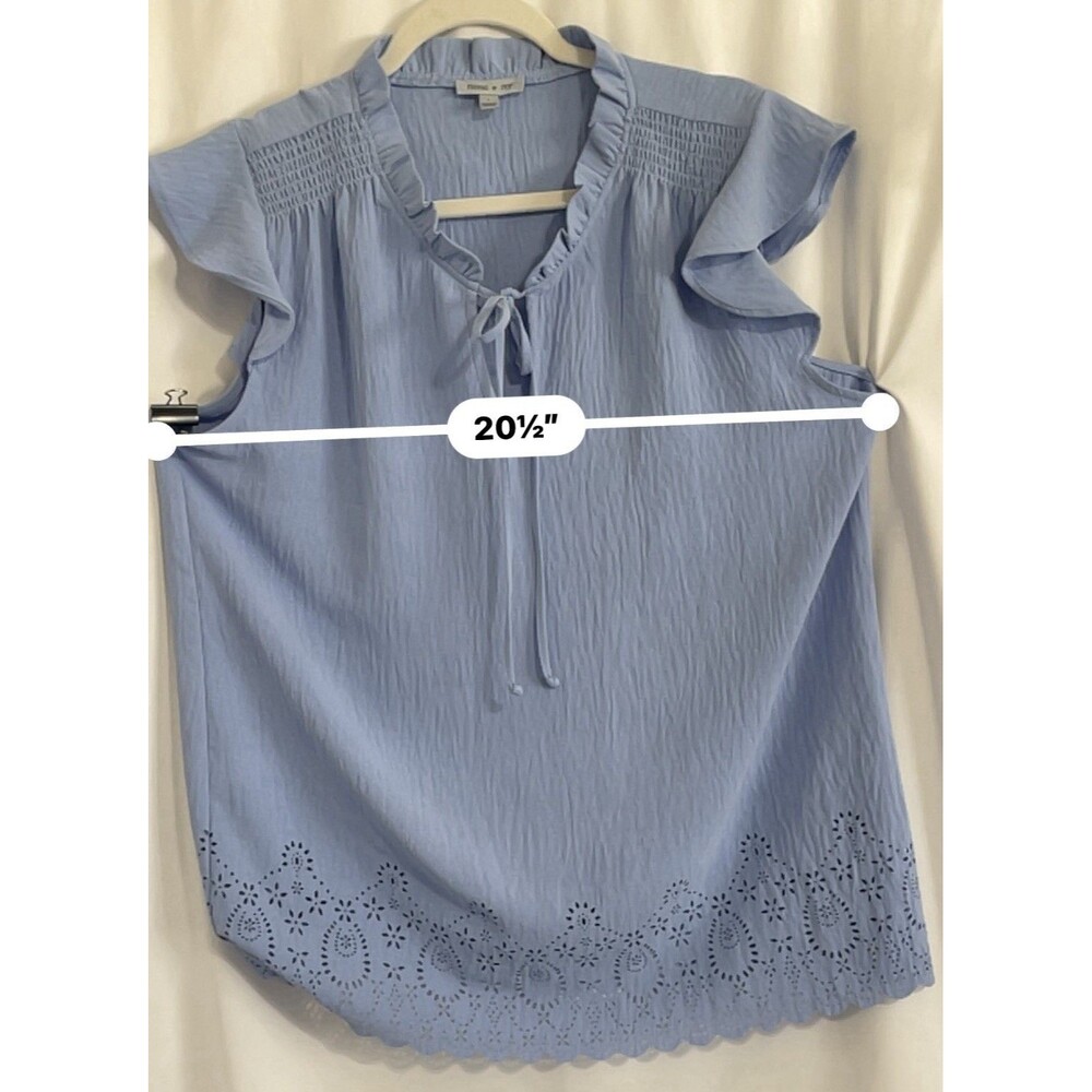 Floral & Ivy Shirt Flitter Sleeve Rouched Eyelet Tie Neck Blue Women’s Size L - Picture 10 of 11